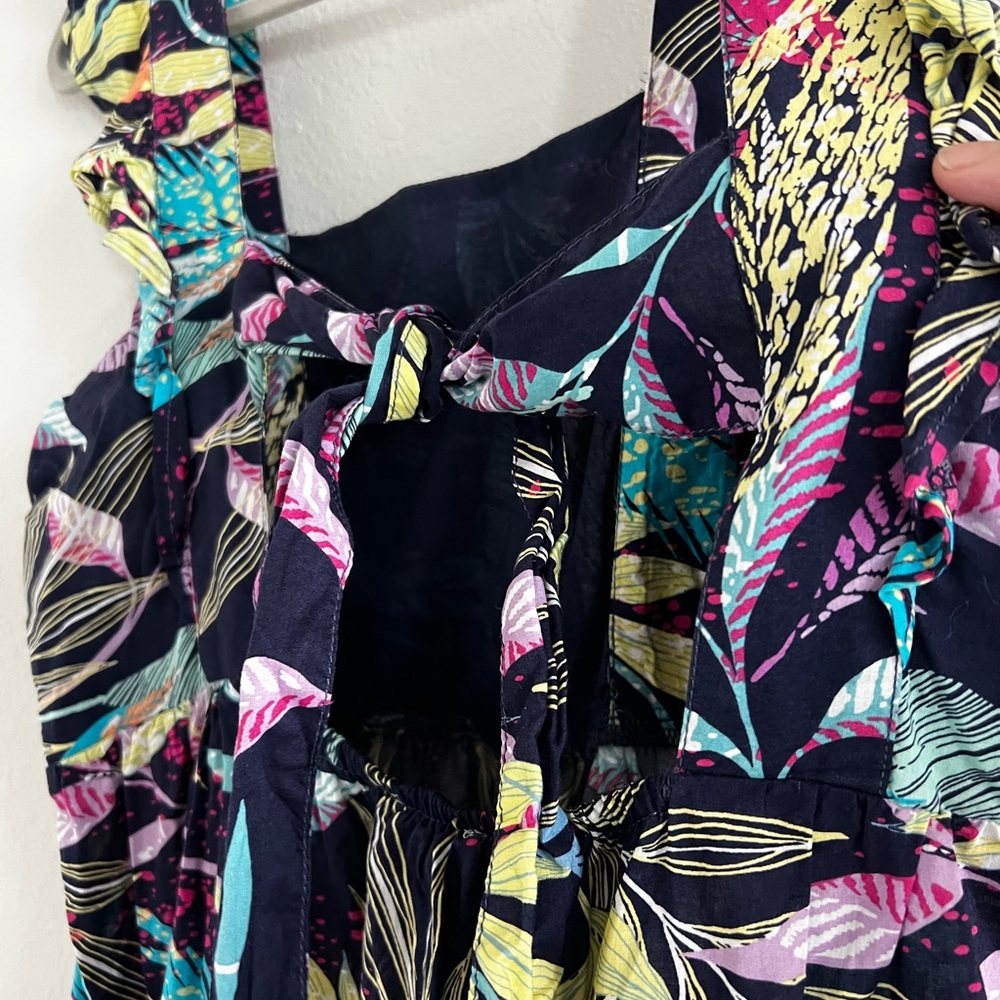 Multicolor Leaf Pattern Dress - Picture 5 of 7